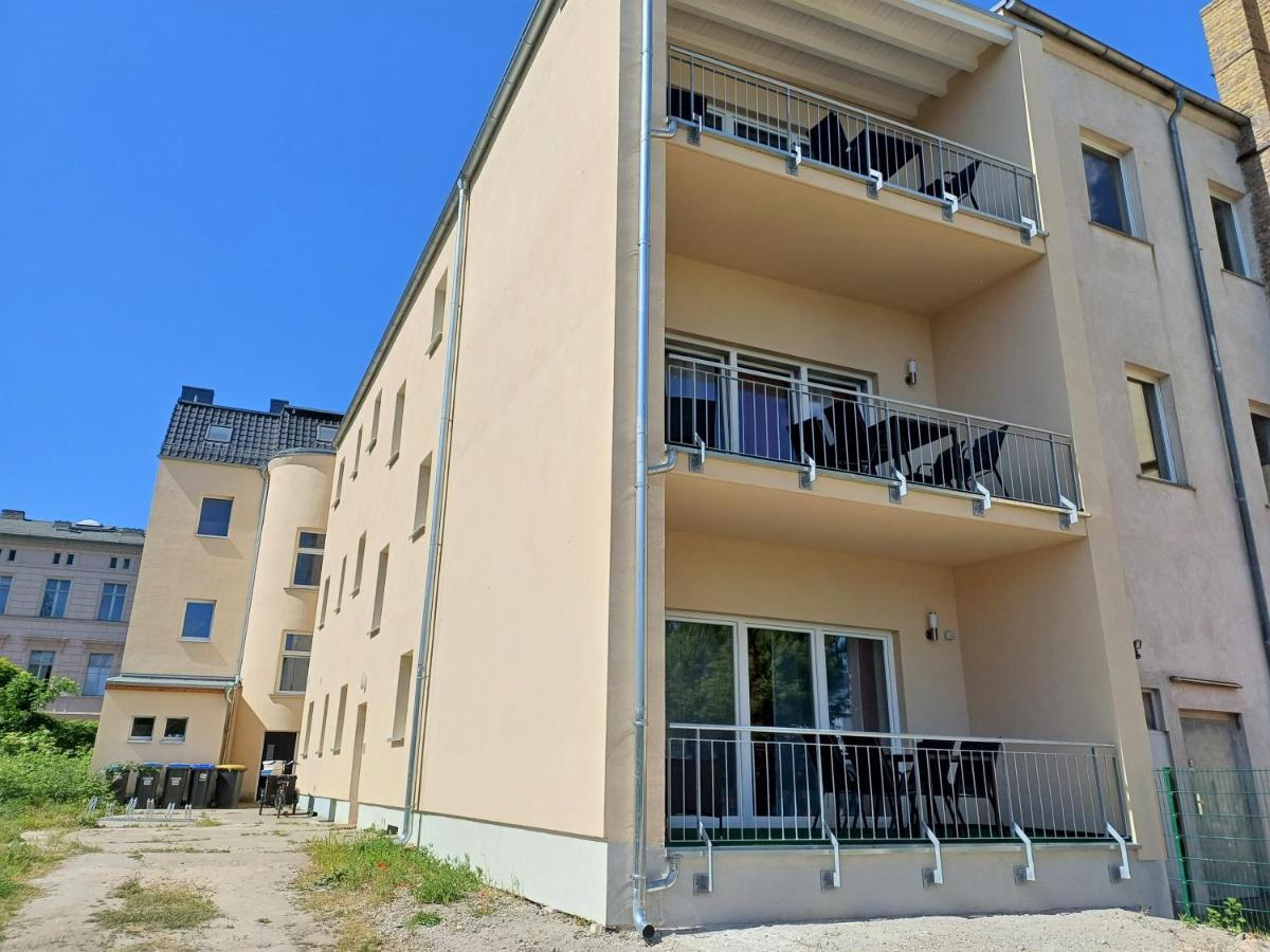 勃兰登堡"Hogulu" Brandenburg, Balkon, Neustadt, Kueche, Wassernaehe - Parkplatz Inklusive公寓 外观 照片